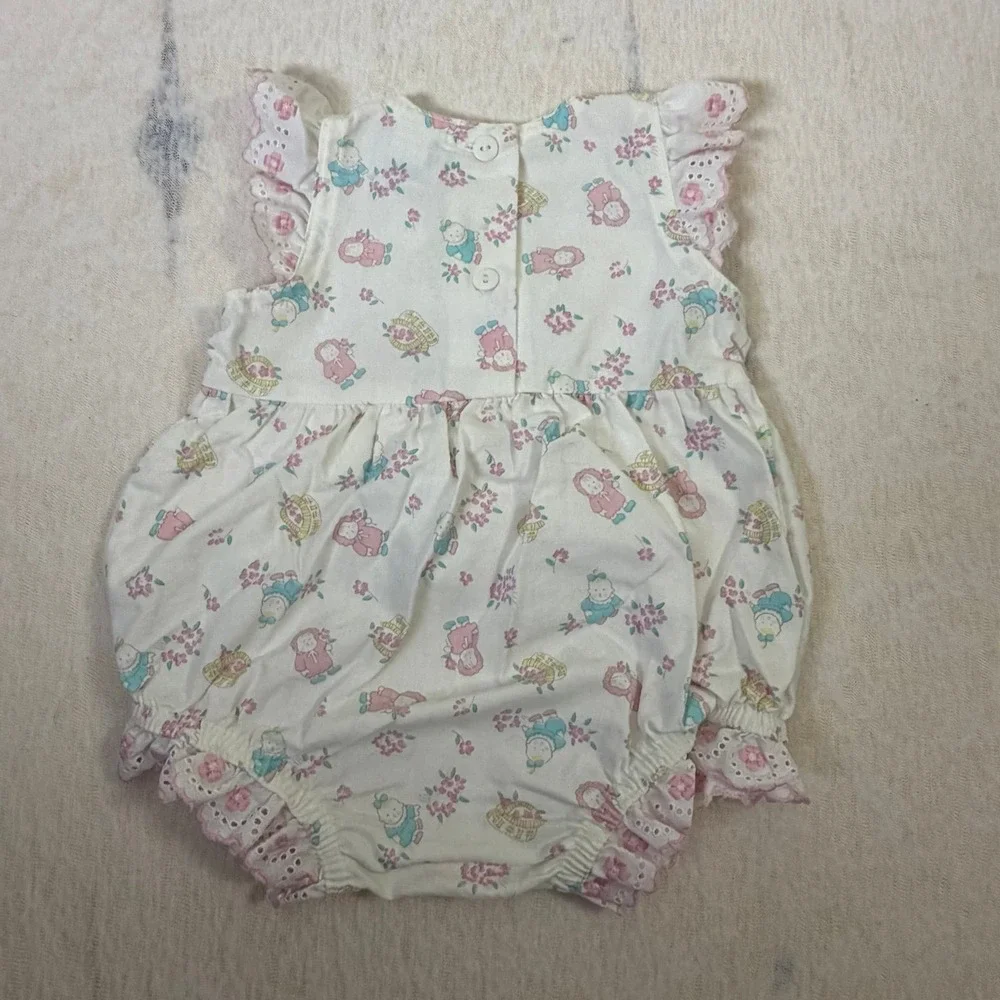 Vintage OshKosh Baby‎ Girl Romper 3-6 Months USA Made Floral Lace Bubble